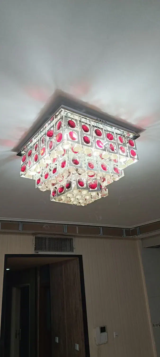 لوستر|لوستر و چراغ آویز|صدرا-فارس, فاز ۱|دیوار