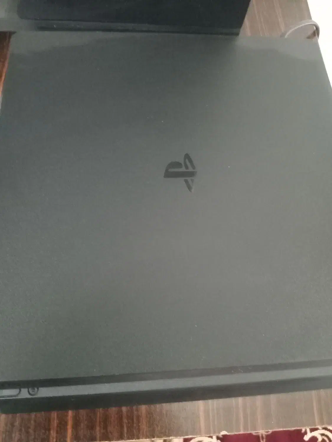 پی اس فور|کنسول، بازی ویدئویی و آنلاین|نیمبلوک, |دیوار