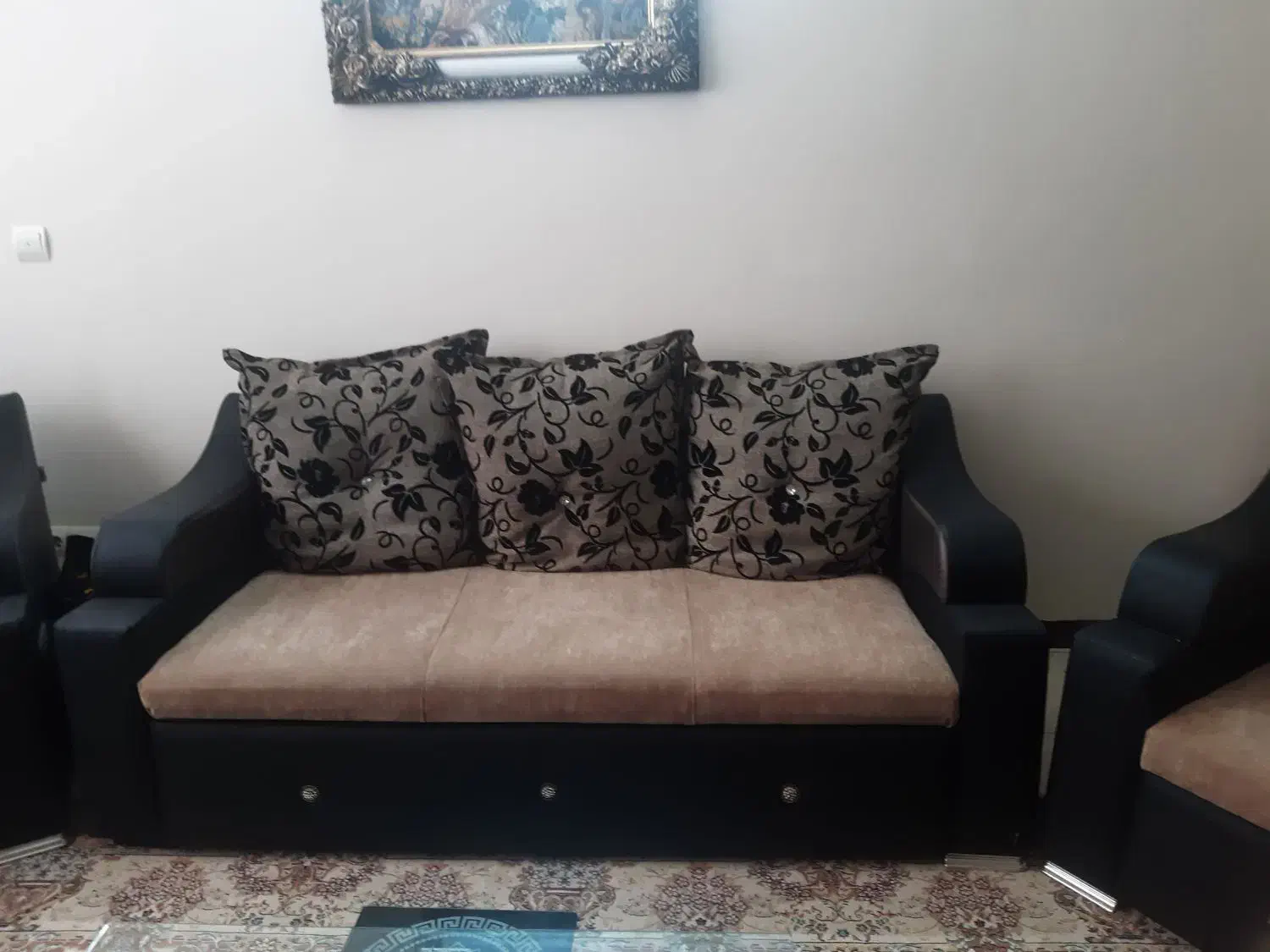 مبل ۷ نفره|مبلمان خانگی و میز عسلی|اصفهان, برازنده|دیوار