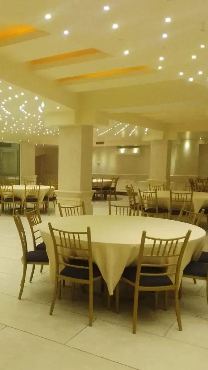 95 و105و120 برج باغ مودنا پارک مدونا کمالی پونک