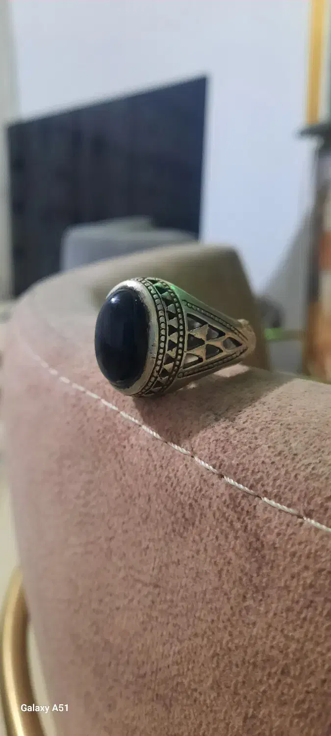 انگشترنقره|کلکسیون اشیاء عتیقه|کامیاران, |دیوار