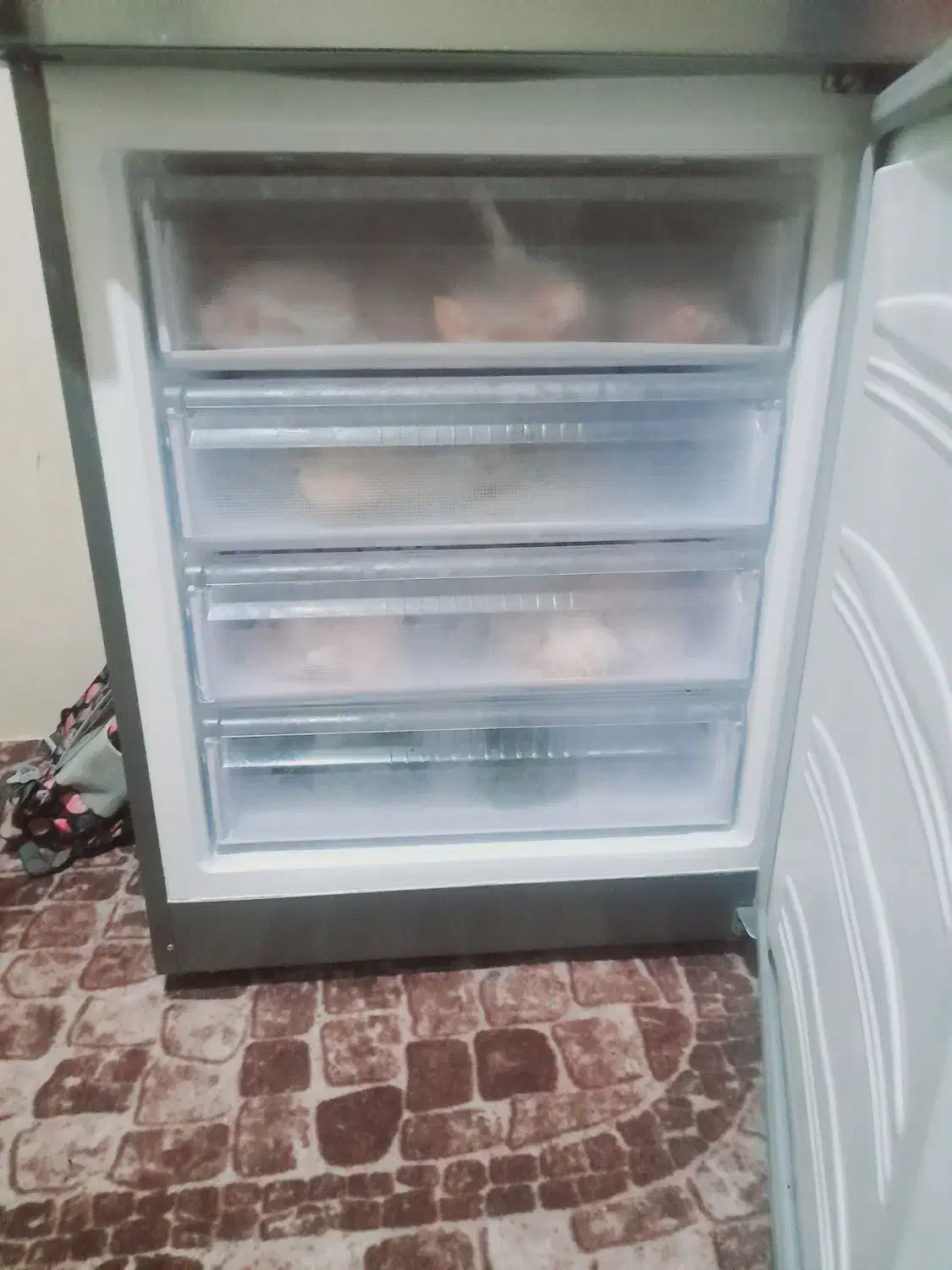 یخجال بست سالم|یخچال و فریزر|مزرعه کتول, |دیوار