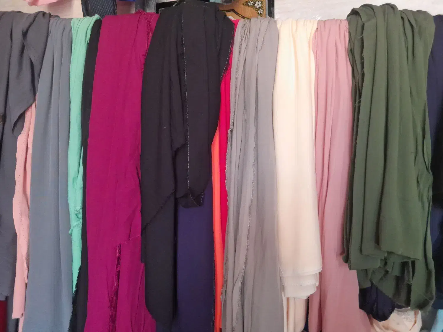 جنس کودری ایرانی|لباس|پاوه, |دیوار