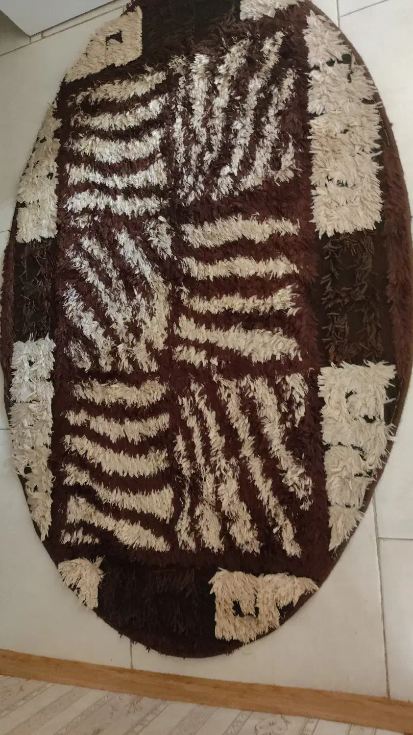 سه عدد فرش|فرش|بیرجند, |دیوار