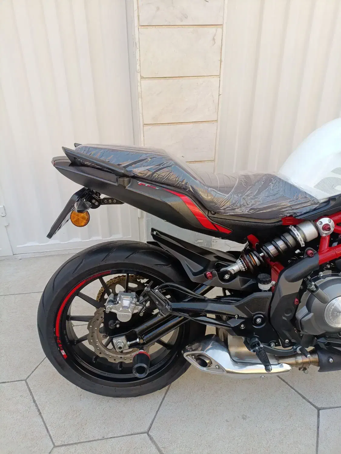 بنلی300|موتورسیکلت|زنجان, |دیوار