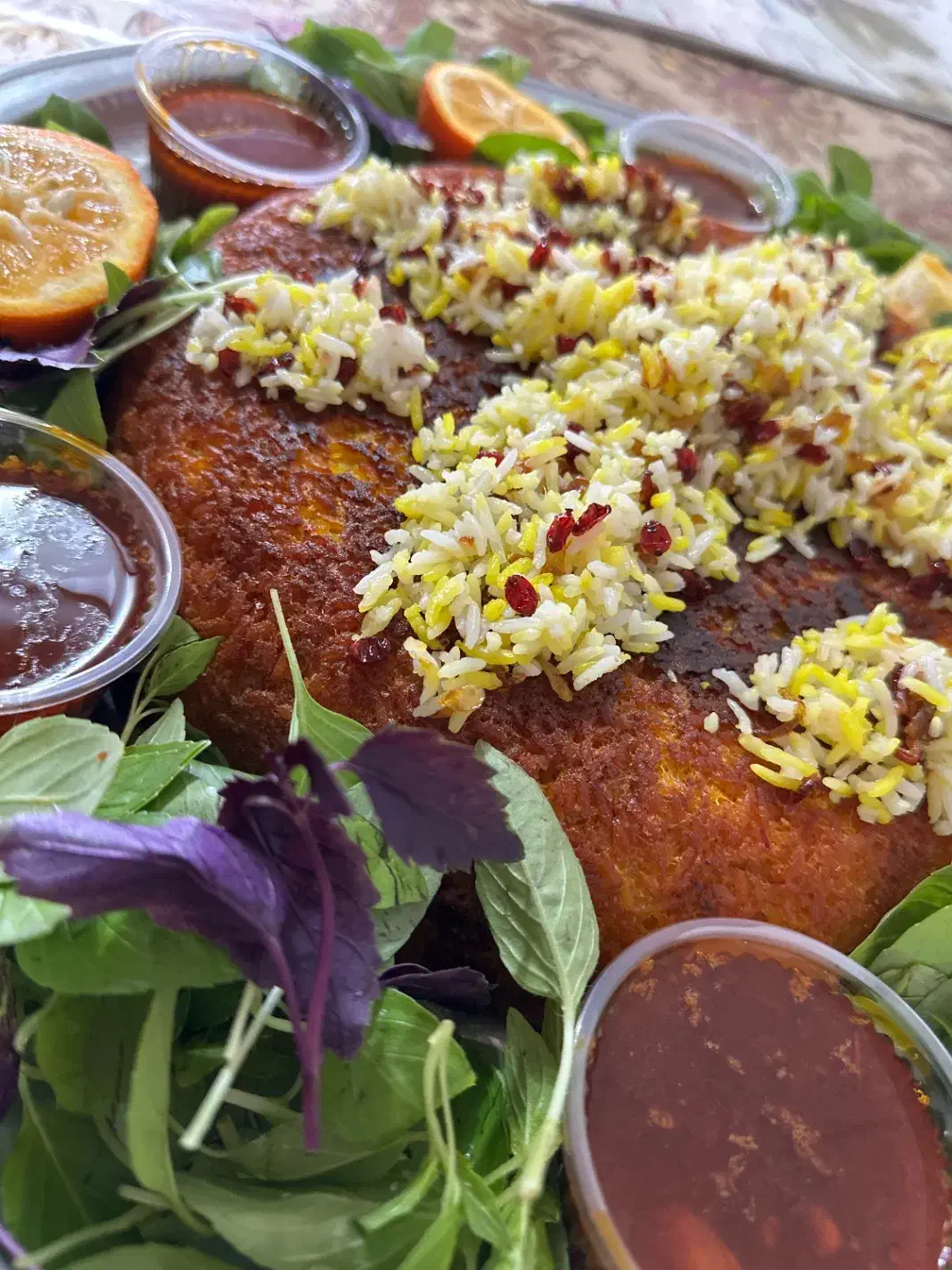 بیرون بر پدیده زرقان|خوردنی و آشامیدنی|زرقان, |دیوار