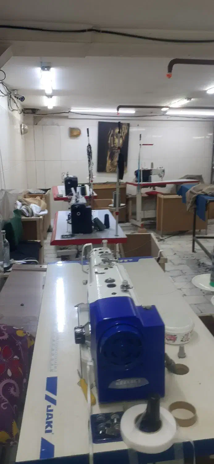 چرخکار مانتو وپالتو|استخدام صنعتی، فنی، مهندسی|تهران, زهتابی|دیوار