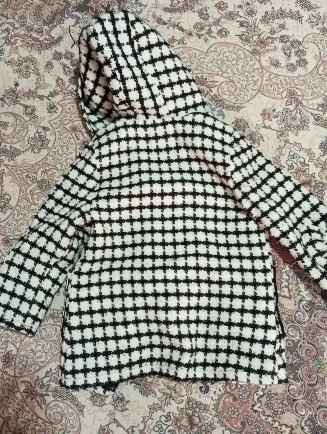 کت پاییزه ،بهاره|لباس|میانه, |دیوار