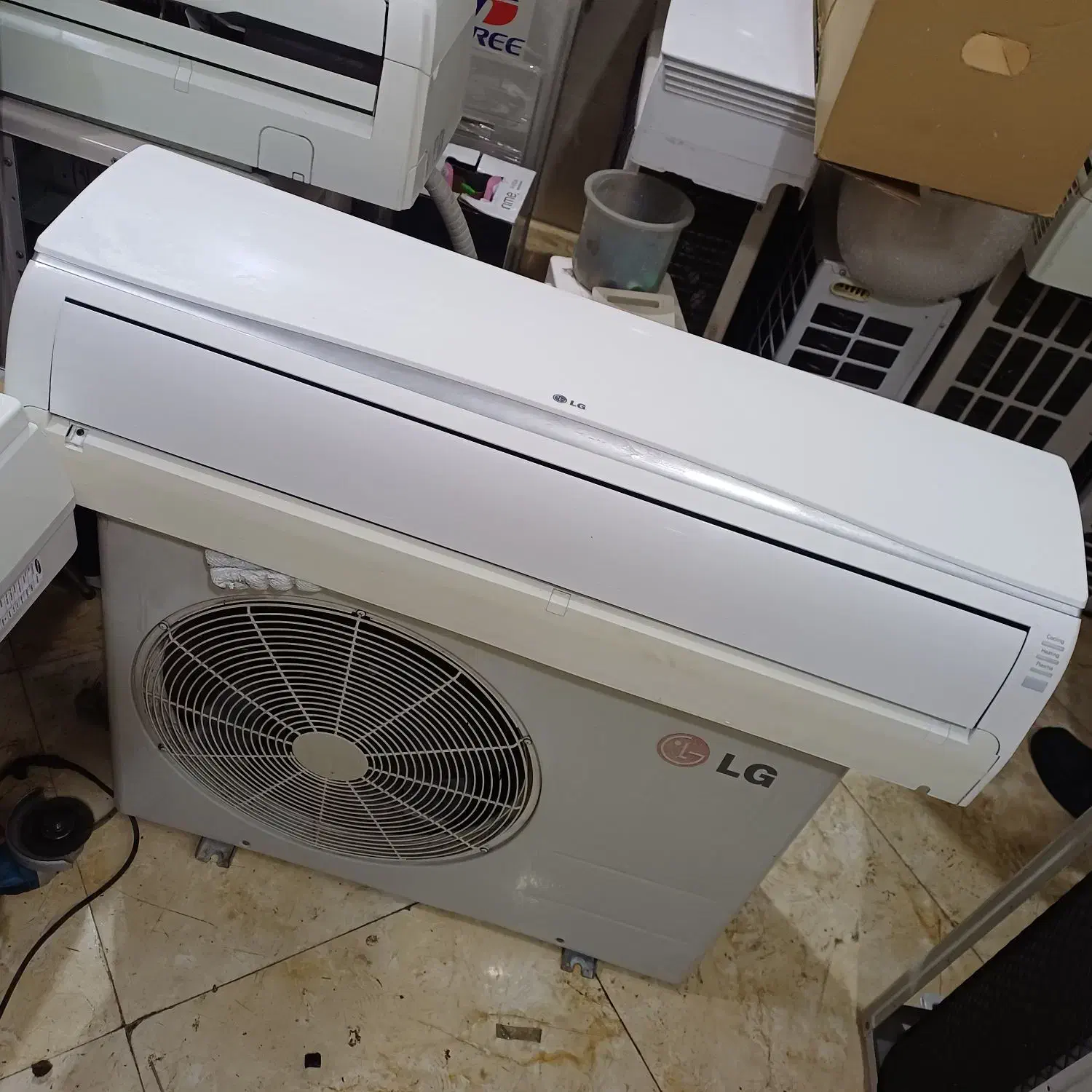 کولر گازی ال جی ۲۴۰۰۰ مدل تایتان۲۴ هزار کولرگازی|کولر گازی و فنکوئل|تهران, خلیج فارس|دیوار