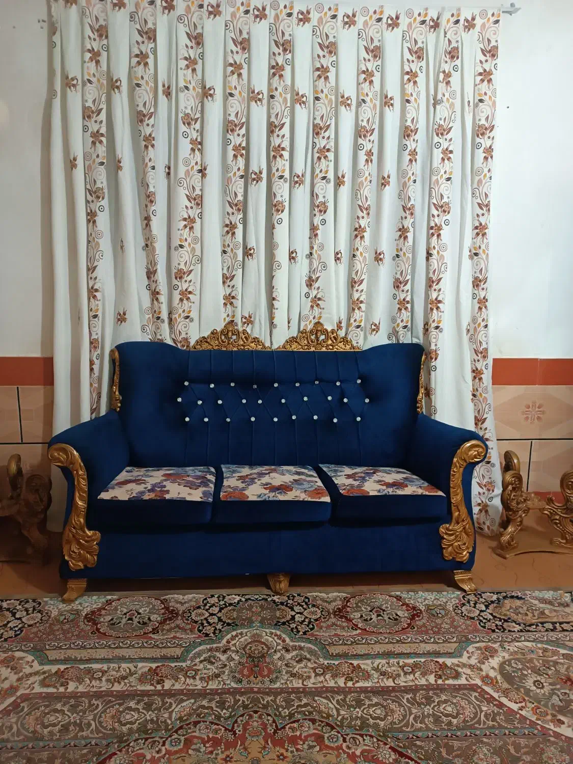 مبل ،عسلی ،میز تی وی ،اجاق گاز|مبلمان خانگی و میز عسلی|مزرعه کتول, |دیوار