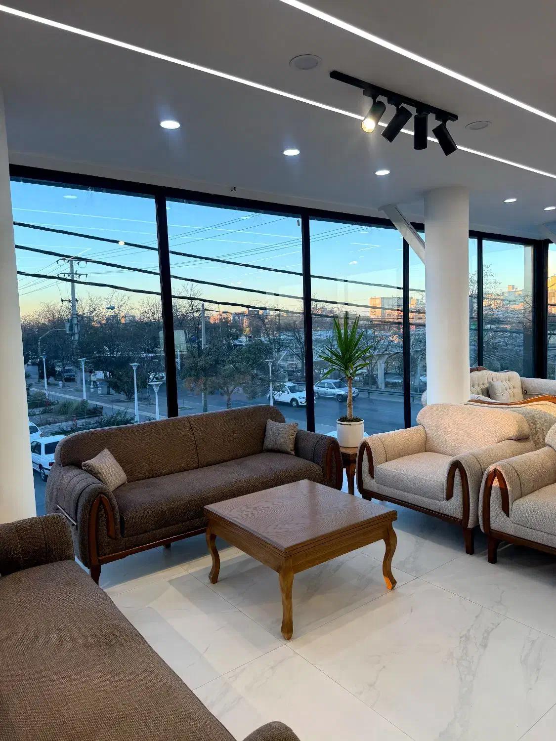 چوبین مدل کوبایی تمام قسط|مبلمان خانگی و میز عسلی|مشهد, فدک|دیوار