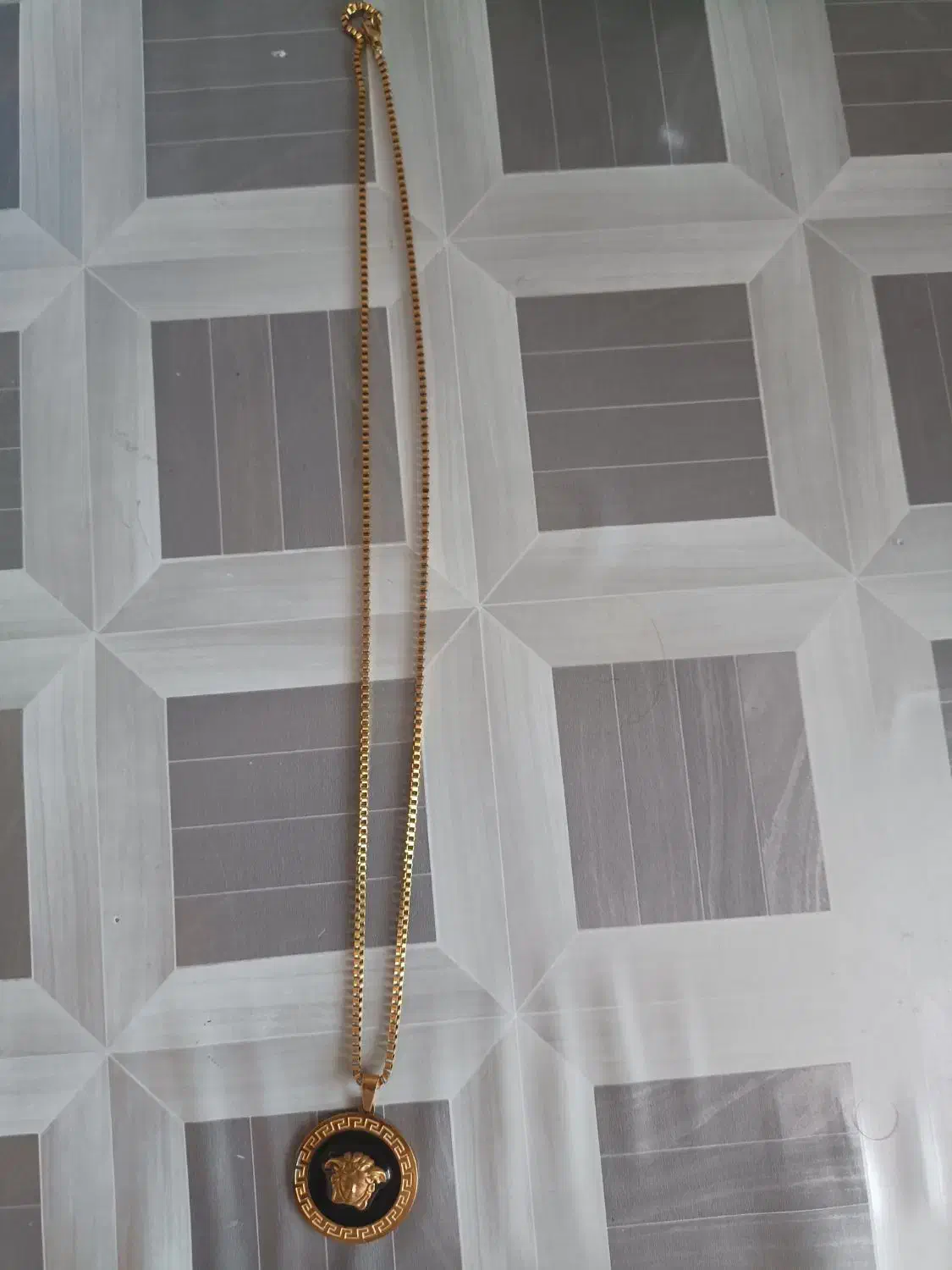 زنجیر ،وپلاک زنجیر خاص|بدلیجات|تبریز, |دیوار