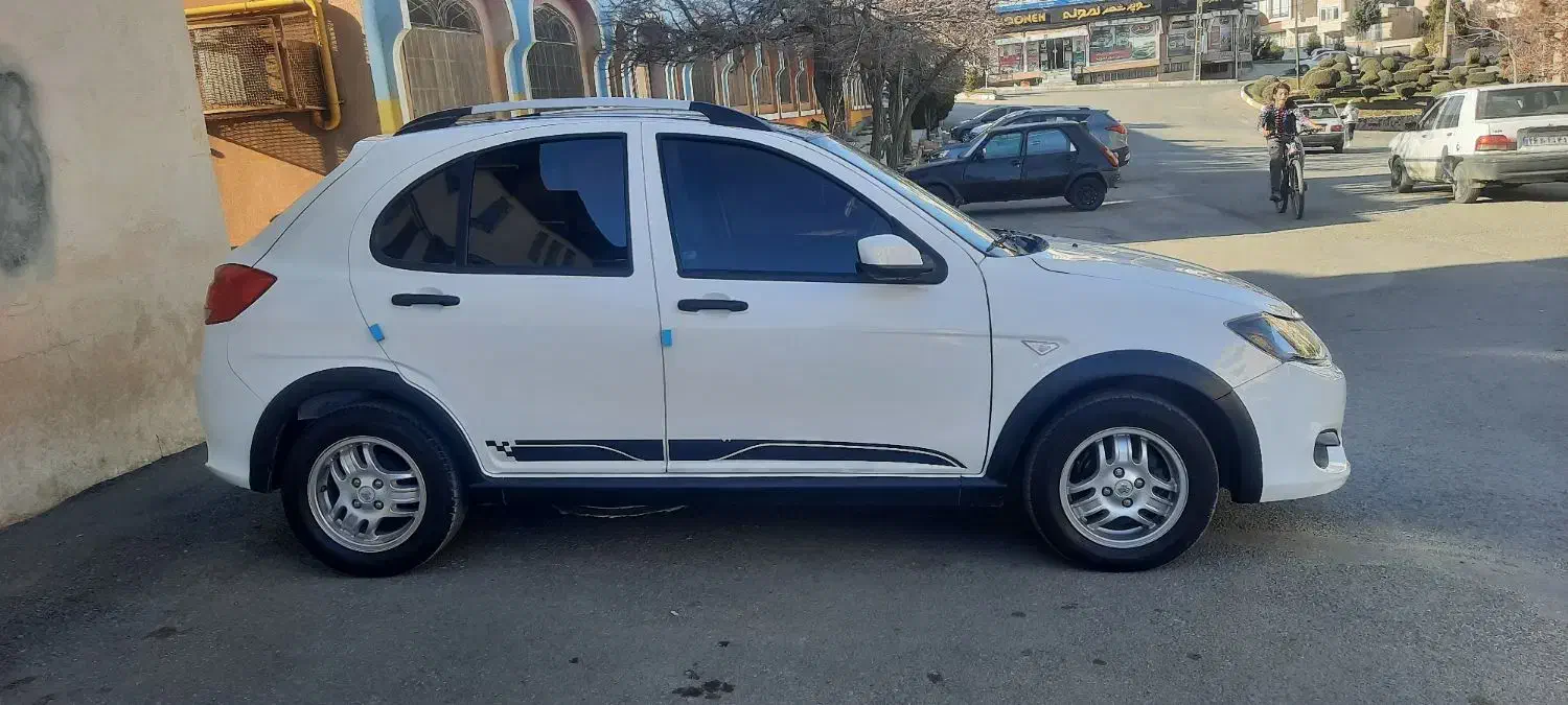 کوییک R بی رنگ|خودرو سواری و وانت|سنندج, |دیوار