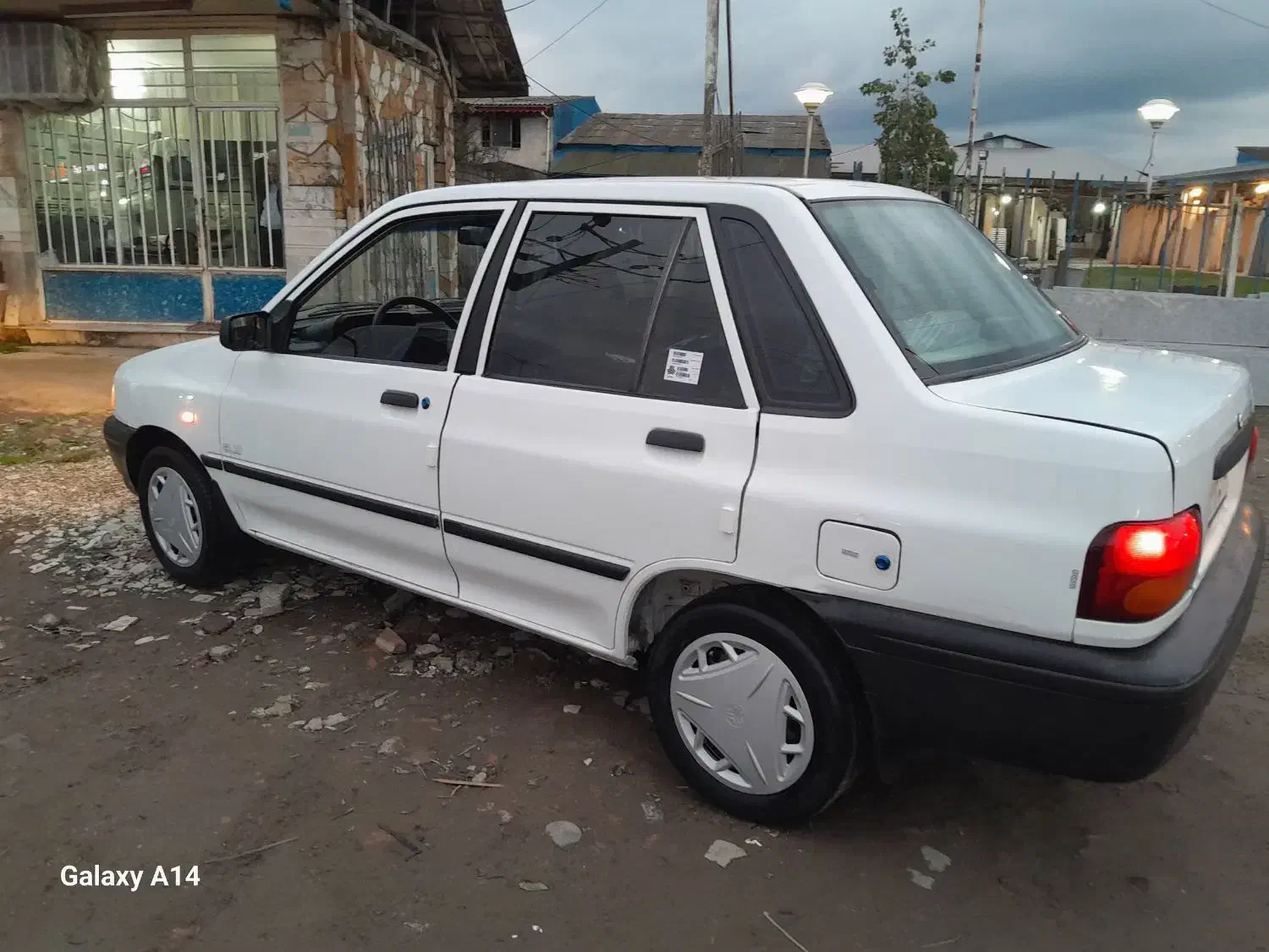 پرایدمدل ۸۶بی رنگ بی ضربه|خودرو سواری و وانت|رشت, آتشگاه|دیوار