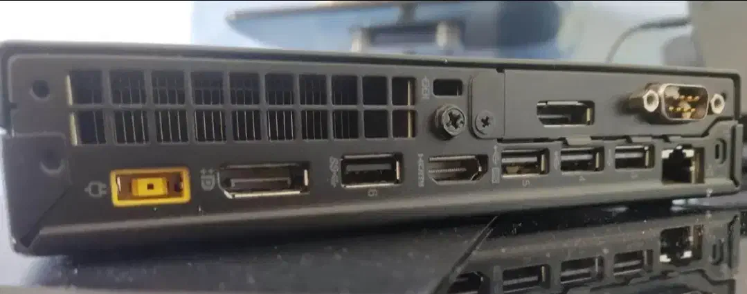 مینی کامپیوتر لنوو m75q-1|رایانه رومیزی|شیراز, کوی قضات|دیوار