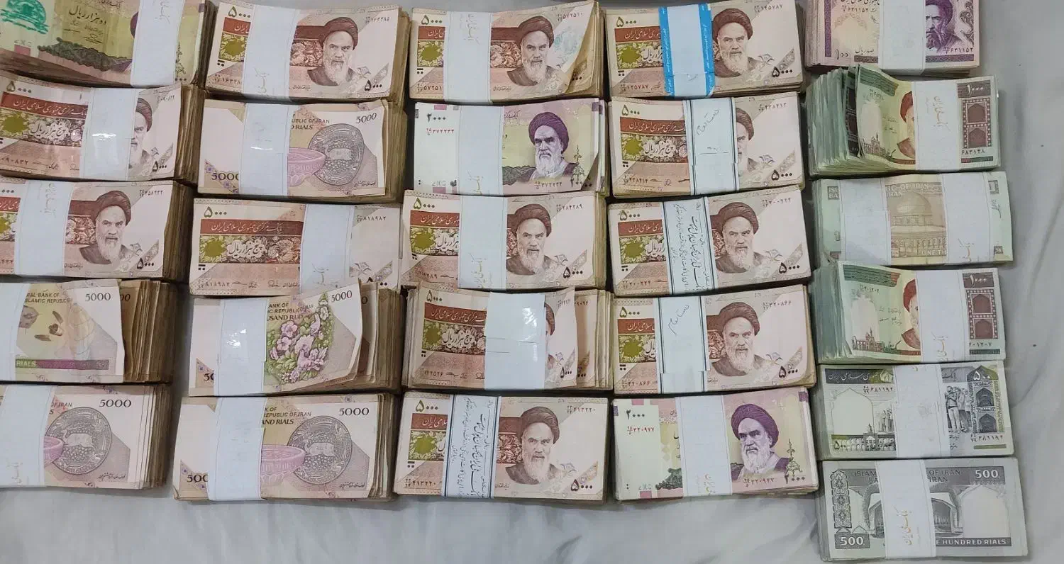 26بسته اسکناس کلکسیونی بدون پارگی وچسب خوردگی|کلکسیون سکه، تمبر، اسکناس|مشهد, عبادی|دیوار