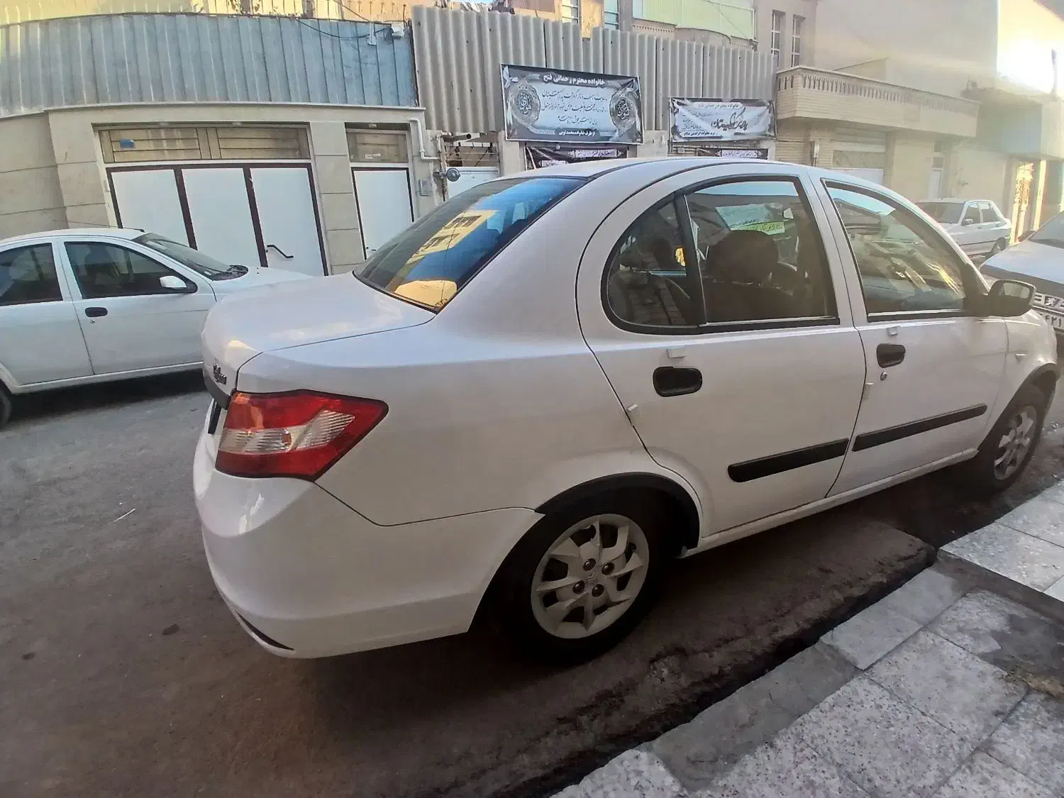 ساینا بی رنگ ۹۸|خودرو سواری و وانت|قم, وادی السلام|دیوار