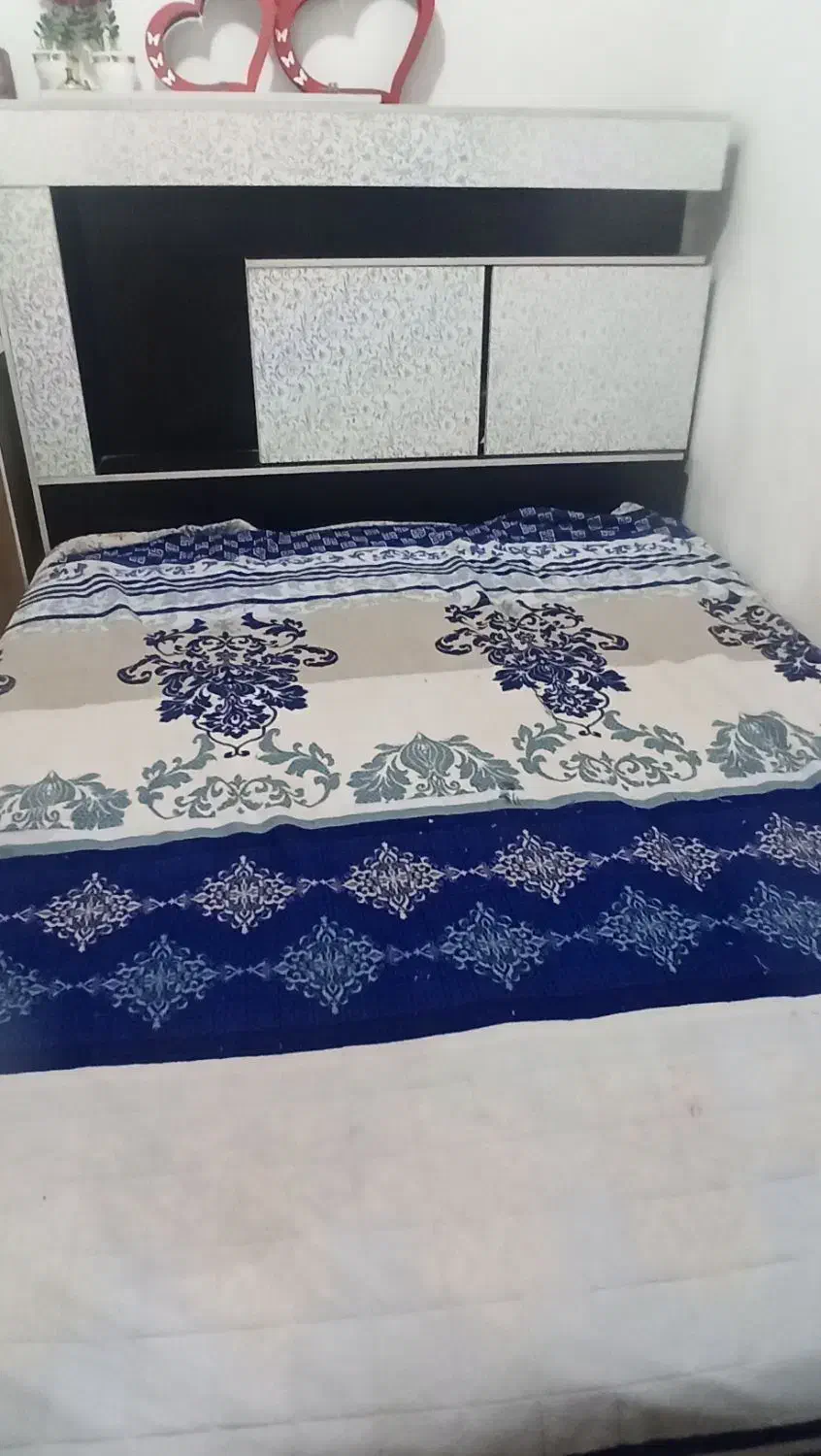 تخت خواب  دو نفره - فروش. فوری|تخت و سرویس خواب|کرخه, |دیوار