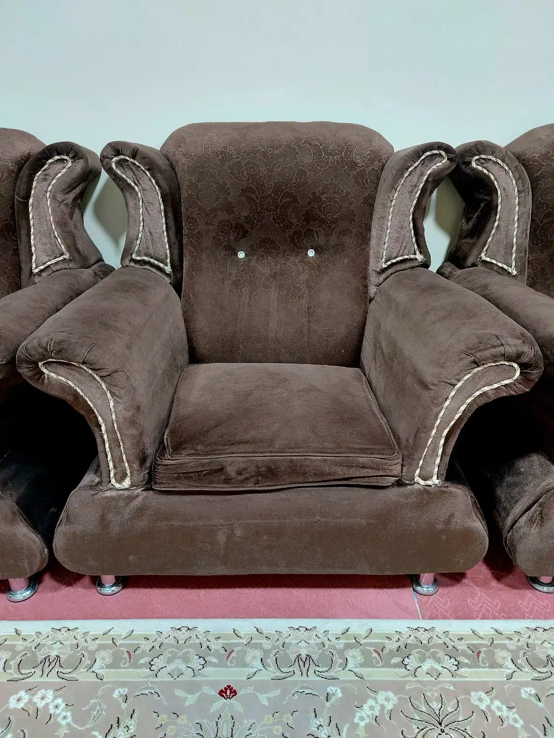 مبل|مبلمان خانگی و میز عسلی|خلخال, |دیوار