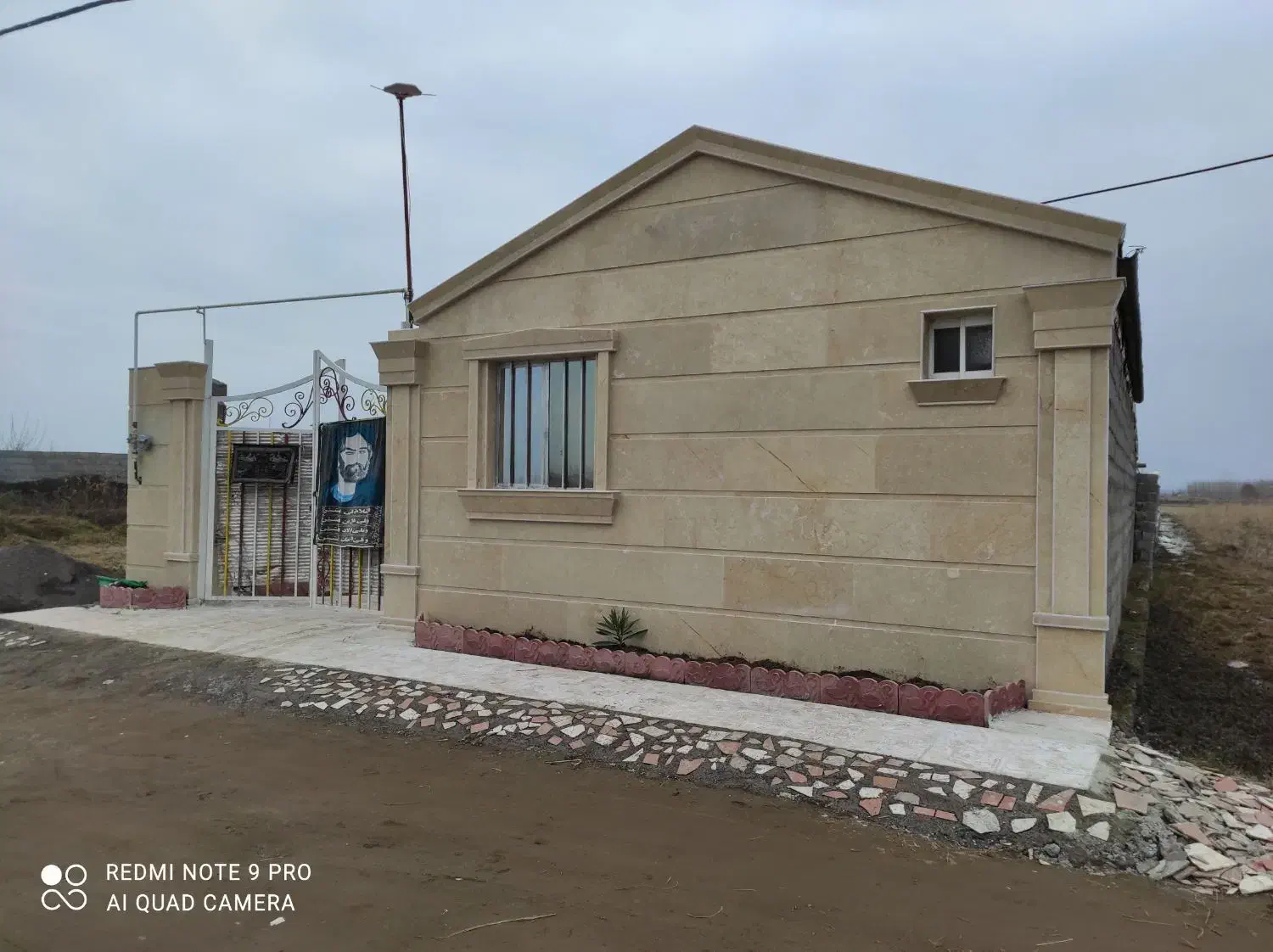 سنگ کاری نما ساختمان .طرحدار و ساده .سنگ و سرامیک|خدمات پیشه و مهارت|لنگرود, |دیوار