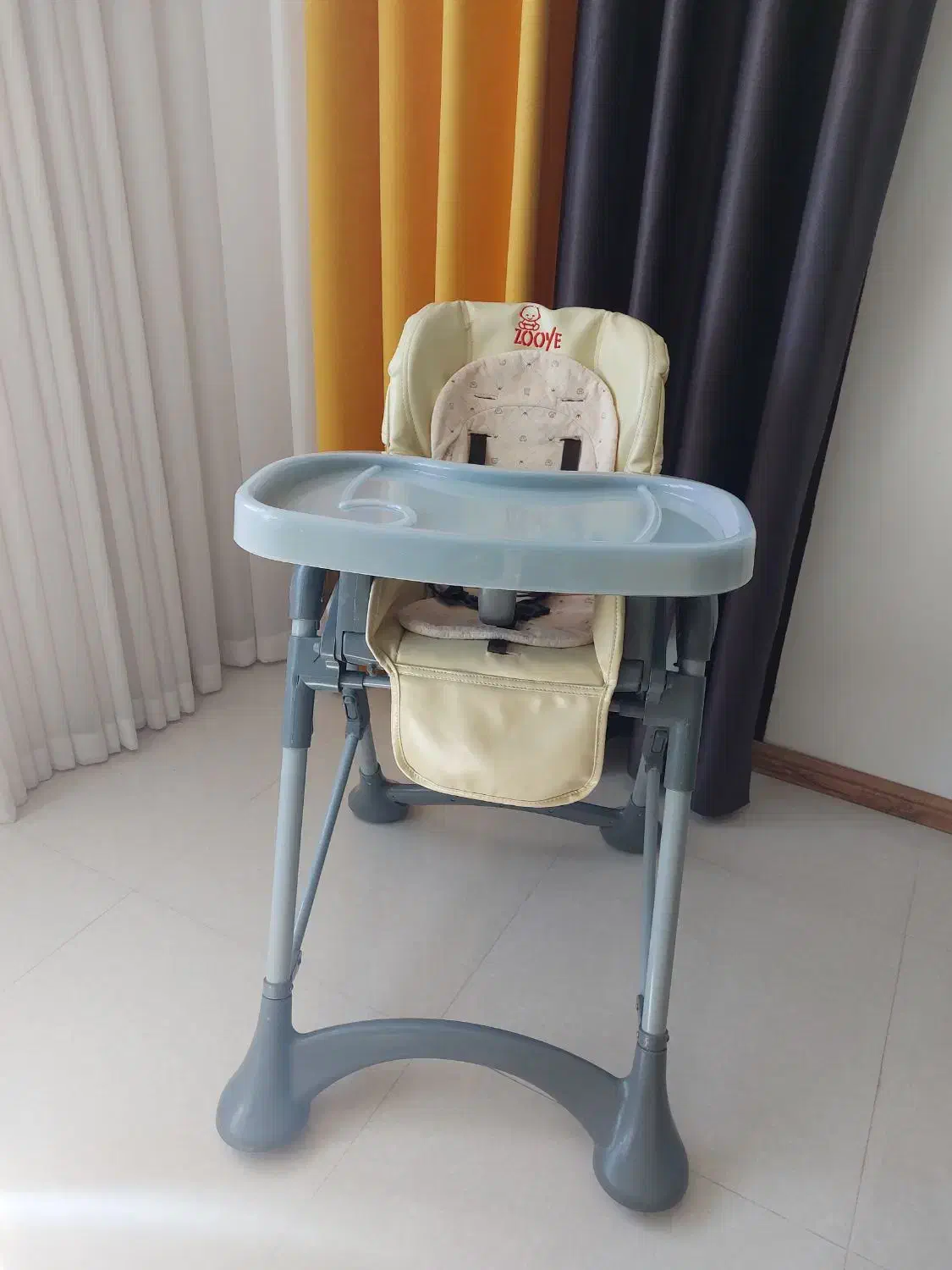 صندلی غذا|تخت و صندلی بچه|صدرا-فارس, فاز ۲|دیوار