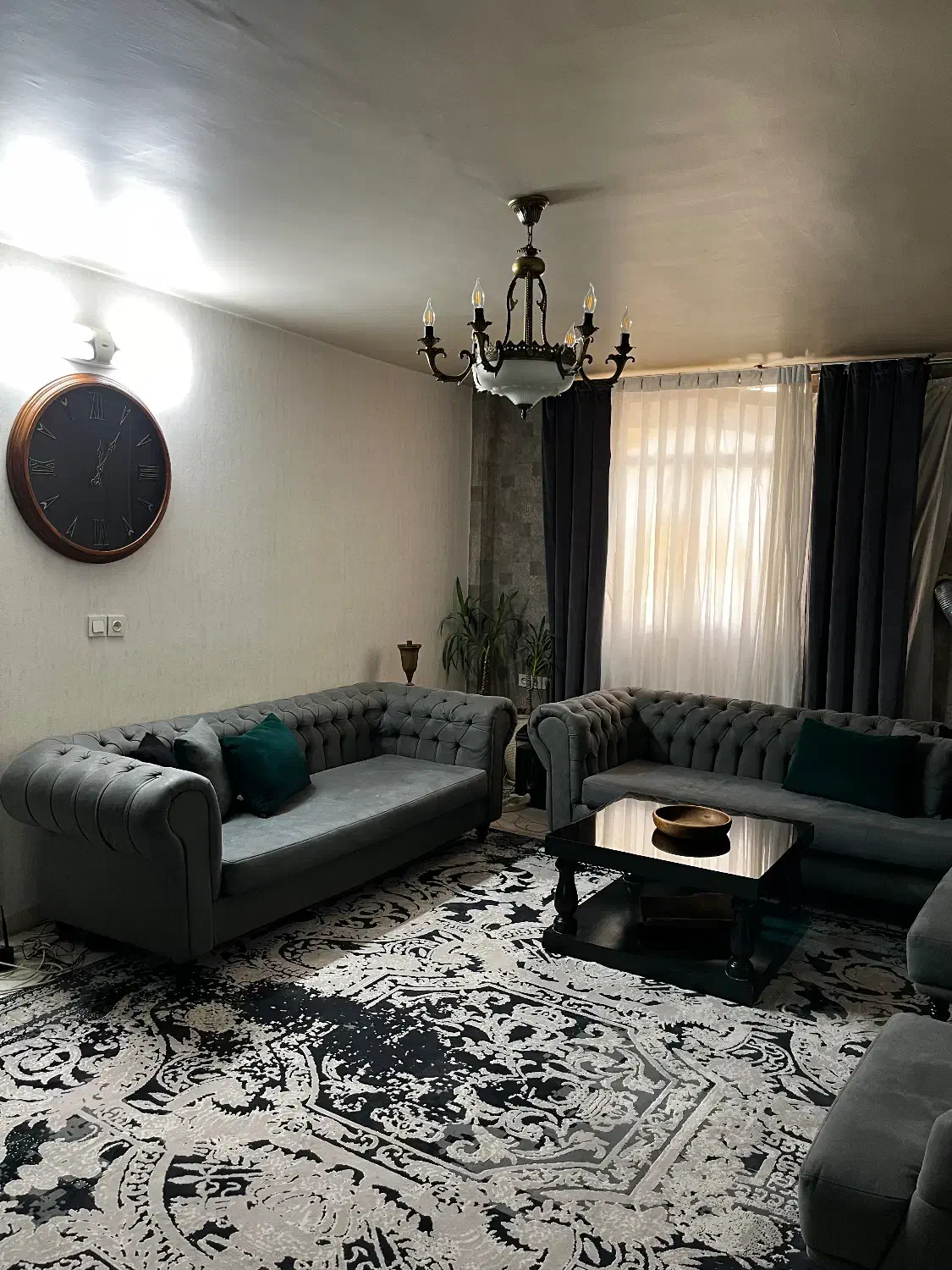 مبل چستر ۱۰نفره|مبلمان خانگی و میز عسلی|ری, علایین|دیوار