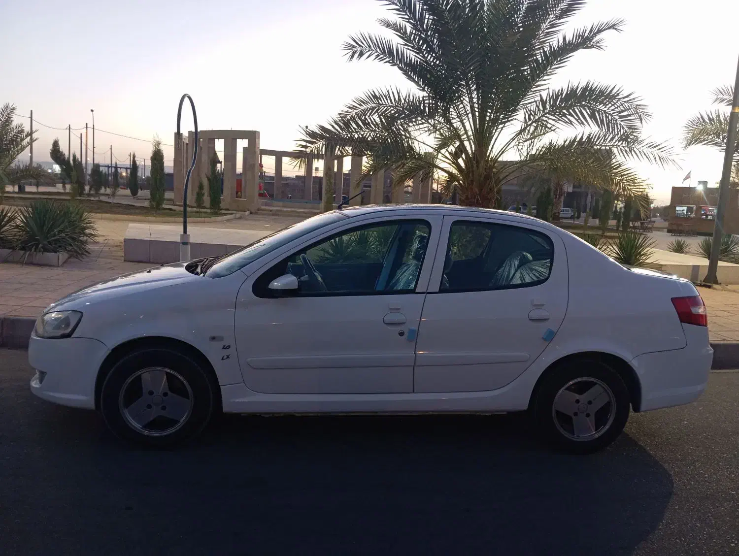 رانا LX موتور TU5 مدل 1393|خودرو سواری و وانت|کرمان, |دیوار