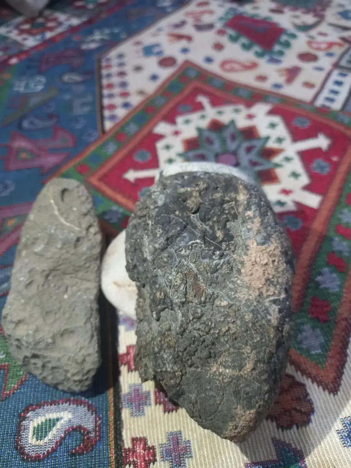 شهاب سنگ|کلکسیون اشیاء عتیقه|اسفراین, |دیوار