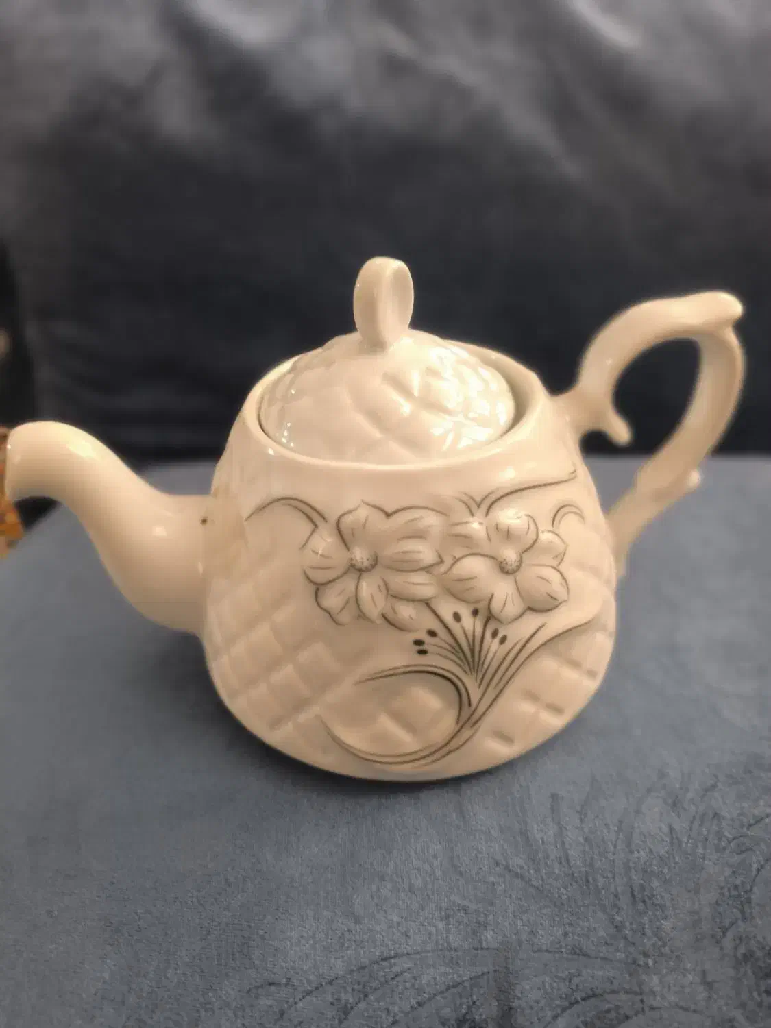 قوری|قوری، کتری، قهوه‌ساز دستی|قم, علی آباد سعدگان|دیوار