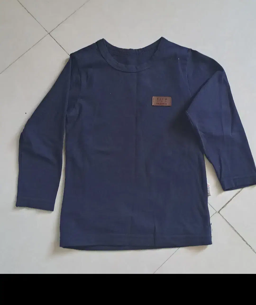 کت وشلوار جین/لی بچگانه و بلوز ست و سوییشرت گپ ترک|کفش و لباس بچه|مشهد, عامل|دیوار