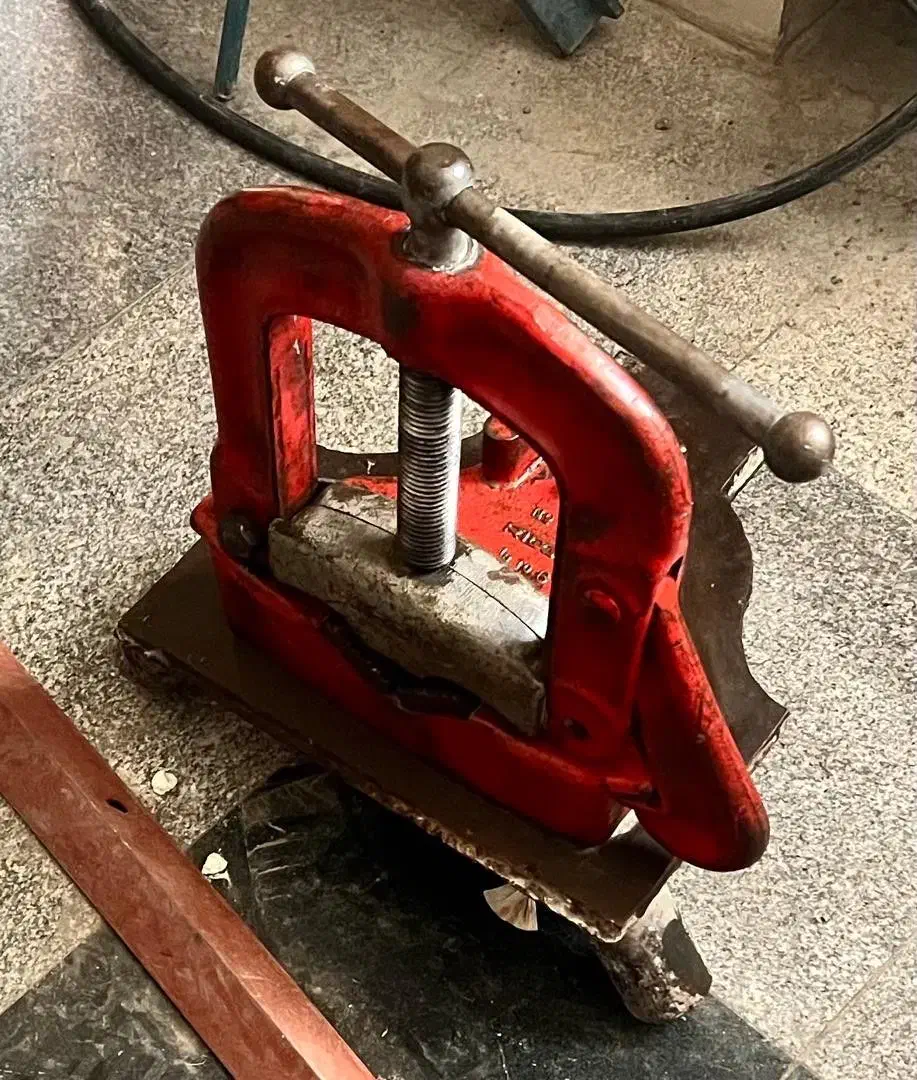 گیره لوله|ابزارآلات|کرج, ساماندهی|دیوار