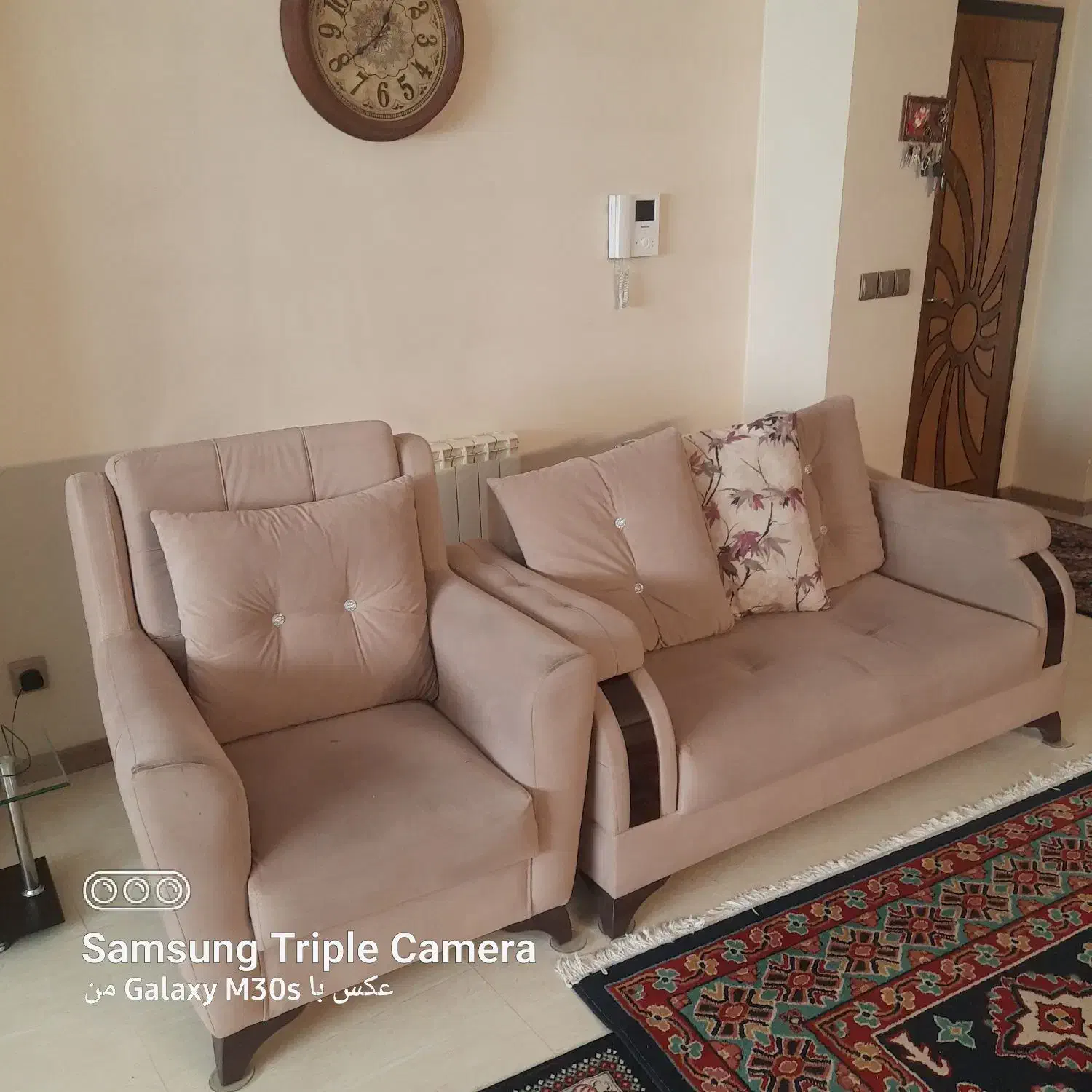 مبل راحتی ۷نفره راحتی مرتب|حراج|شاهین‌شهر, خانه کارگر|دیوار