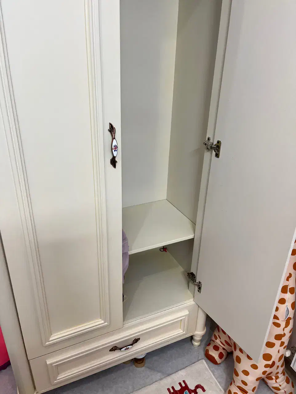 کمد|تخت و سرویس خواب|نیشابور, شهرک فرهنگیان|دیوار