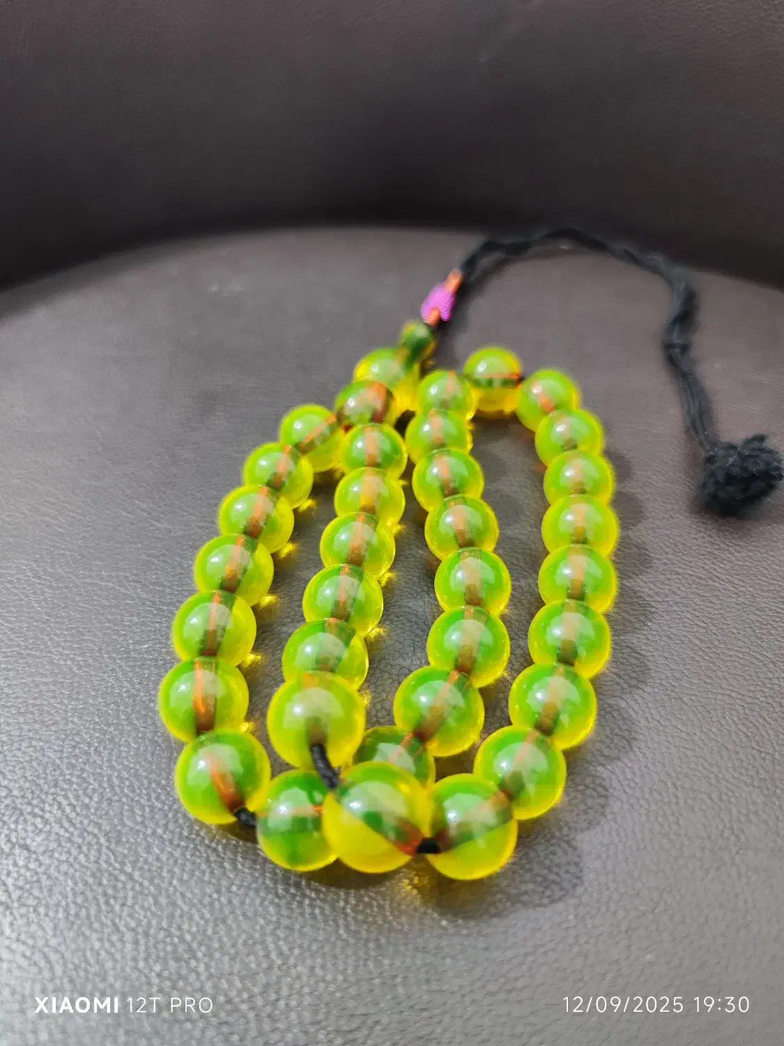 تسبیح گری فسفری سندلوس در حد کهنه آلمان|جواهرات|کرمانشاه, |دیوار