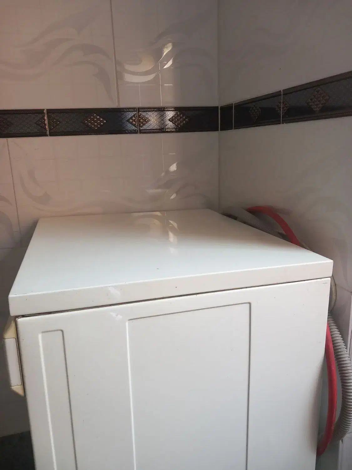 لباسشویی ارج|ماشین لباسشویی و خشک‌کن لباس|خسروشاه, |دیوار