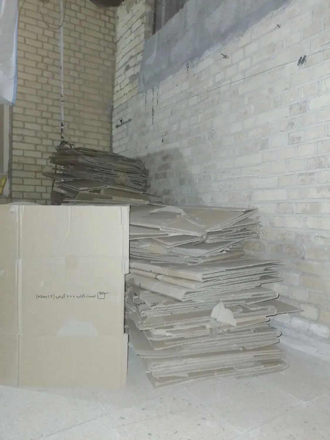 کارتن محکم و استاندارد برای اسباب کشی و کارگاه|عمده‌فروشی|دهدشت, |دیوار