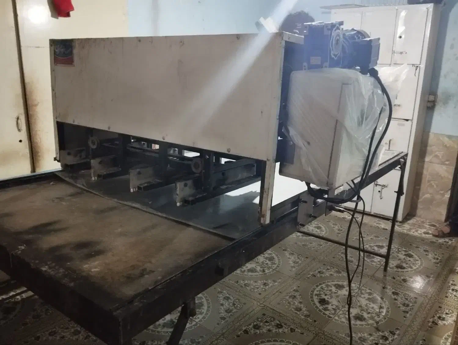 فروش یک دستگاه چونه گیر نان بربری|ماشینآلات صنعتی|سبزوار, چهارراه فرودگاه|دیوار