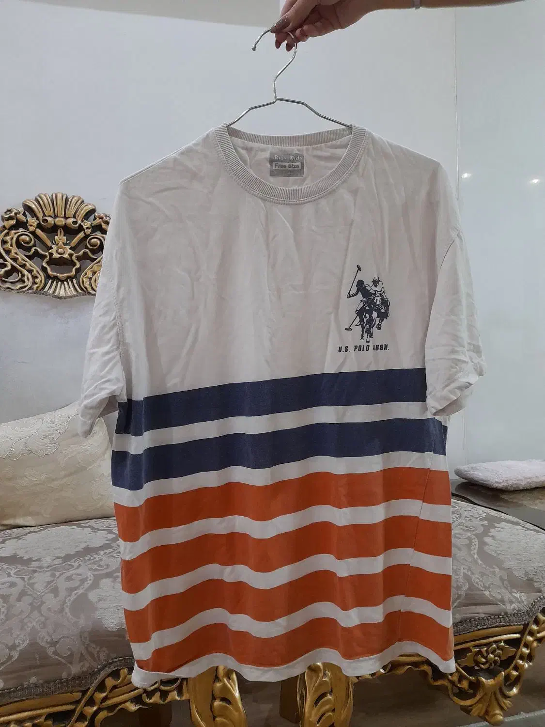 لباس|لباس|بومهن, |دیوار