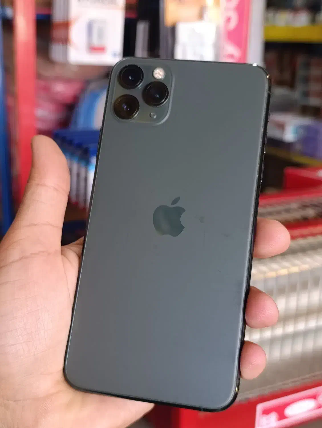 آیفون 11 پرومکس  دو سیم|موبایل|شیراز, شهرک والفجر|دیوار