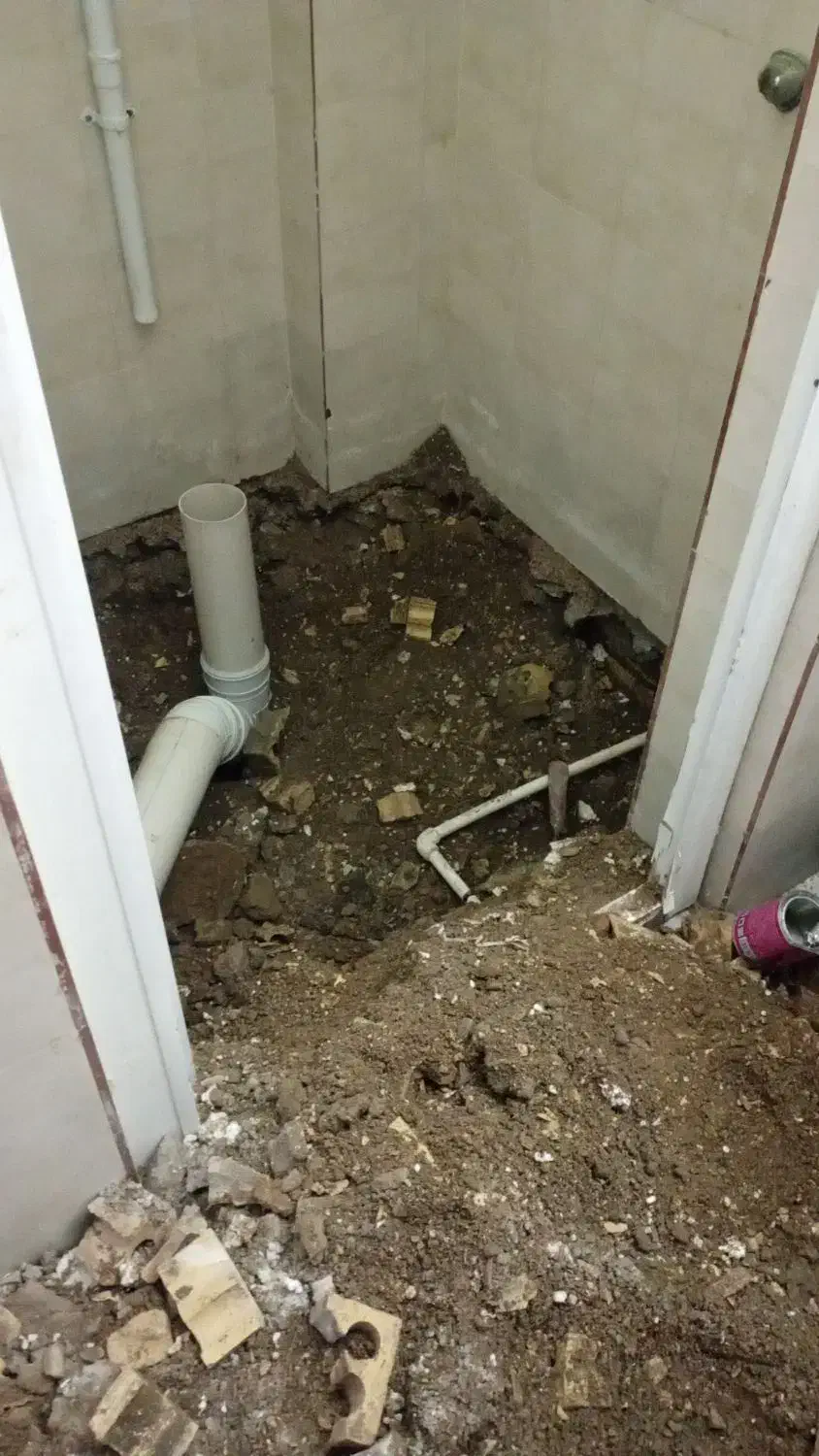 لوله کشی آب و فاضلاب و نصب شیرآلات|خدمات پیشه و مهارت|آبادان, |دیوار