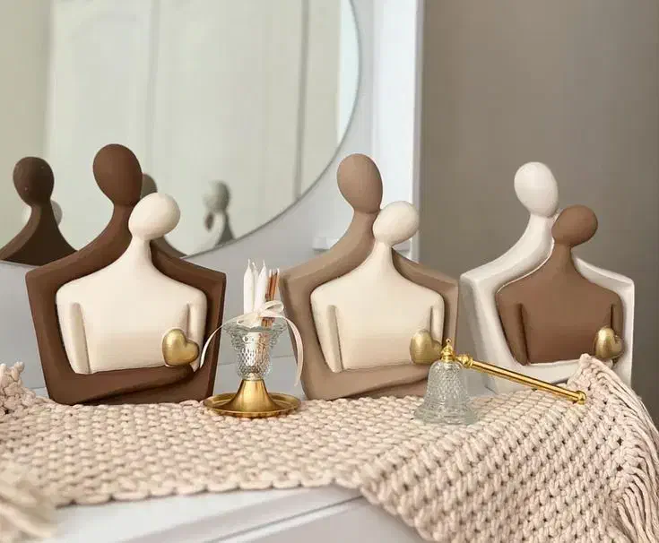 مجسمه ی همدم|مجسمه، تندیس، ماکت|مشهد, سپاد|دیوار