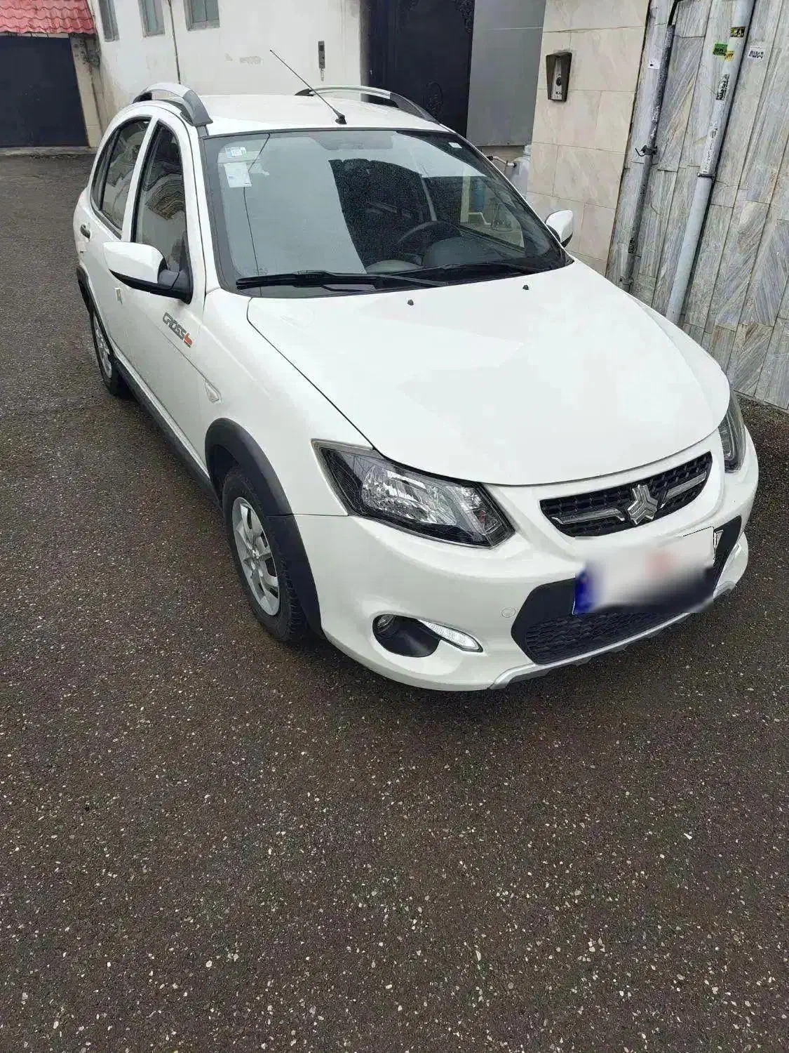 کوییک ۱۴۰۲ دنده ای|خودرو سواری و وانت|رشت, فلسطین|دیوار