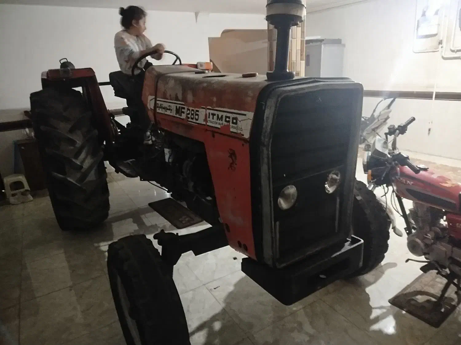 تراکتور فرگوسن 71|خودرو سنگین|بروجرد, |دیوار