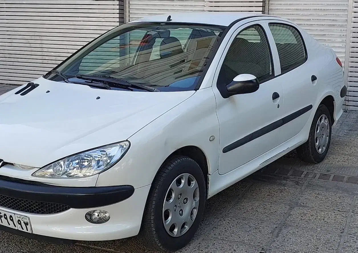 پژو ۲۰۶ صندوق دار مدل ۹۵|خودرو سواری و وانت|شیراز, سیلو|دیوار