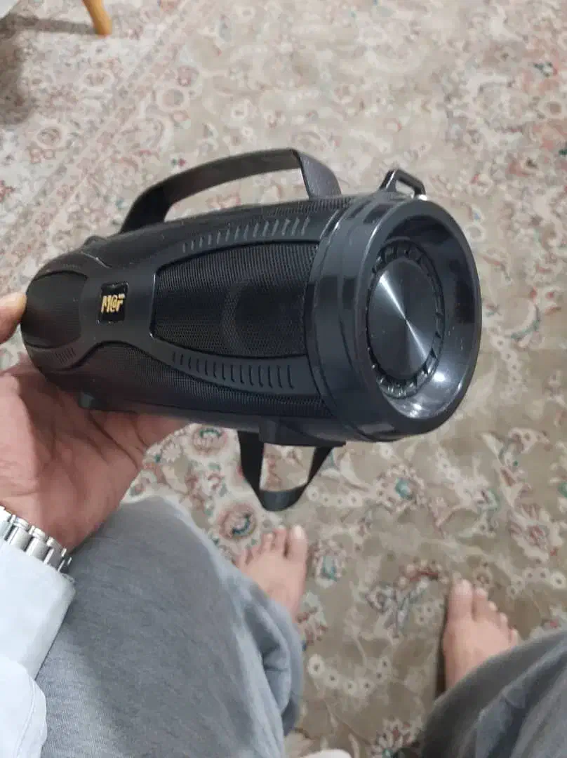 اسپیکر|پخش‌کننده همراه|چهارباغ, |دیوار