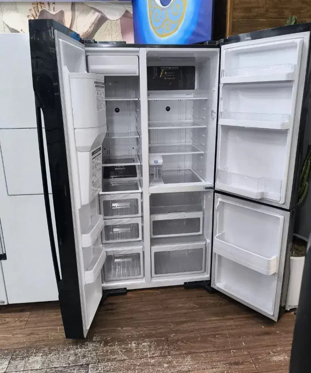 یخچال فریزر دو قلوی ( ال جی) ویترینی نو|یخچال و فریزر|دوگنبدان, |دیوار