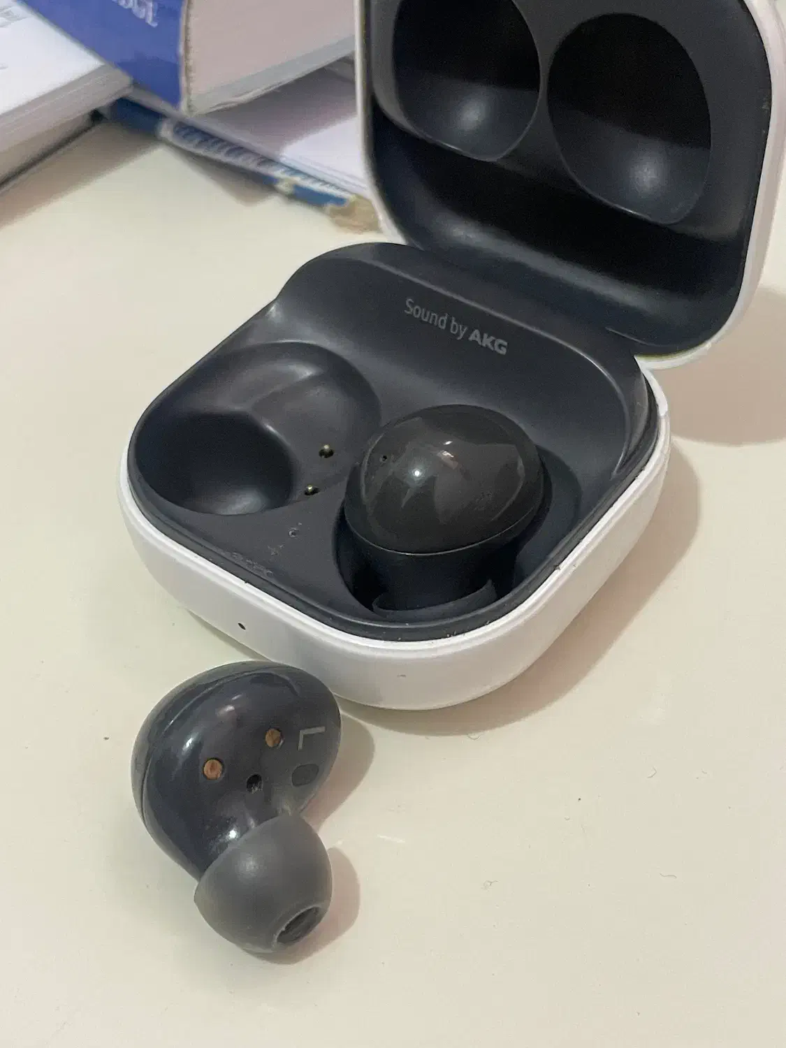 گلکسی بادز ۲|لوازم جانبی موبایل و تبلت|رشت, سعدی (تختی)|دیوار