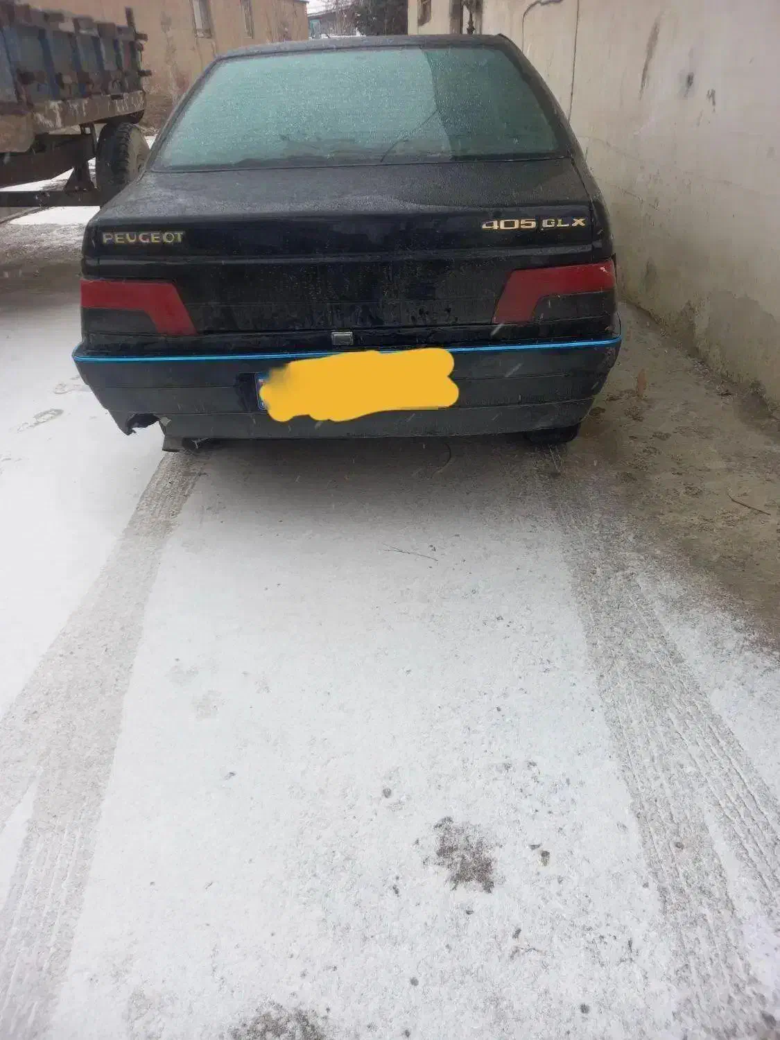 پژو۴۰۵|خودرو سواری و وانت|بروجرد, |دیوار