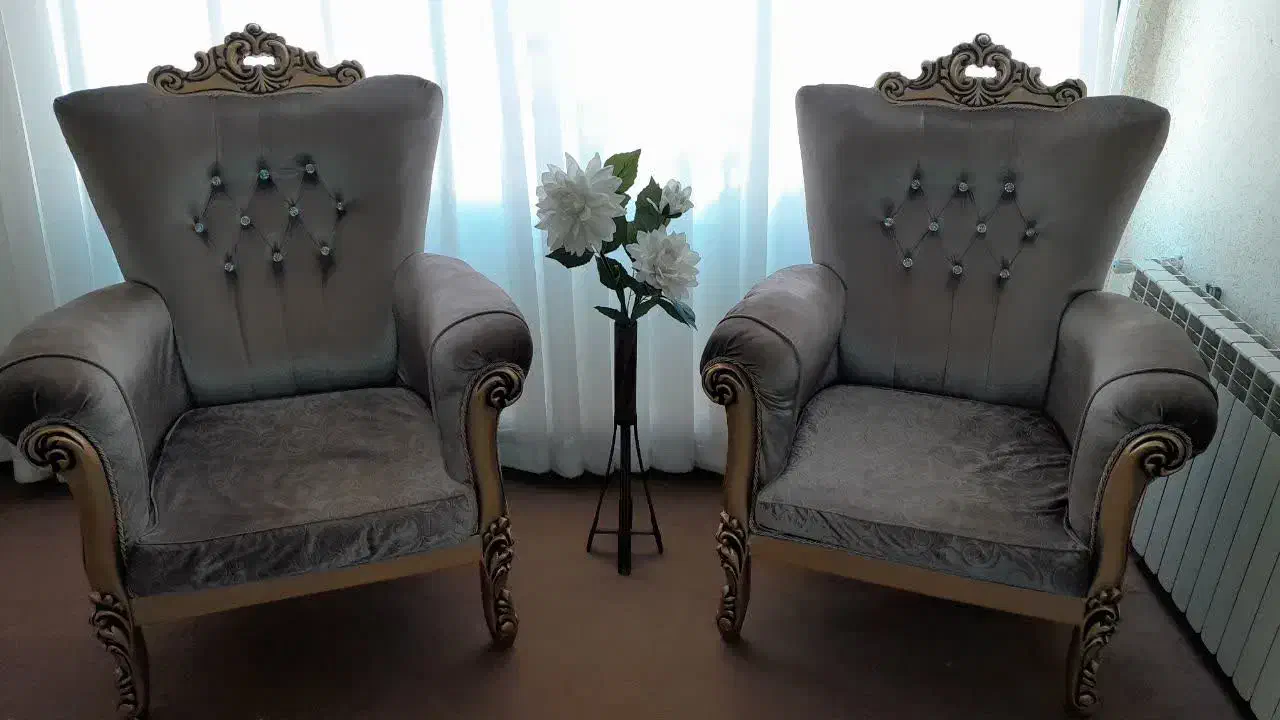 سرویس مبلمان سلطنتی|مبلمان خانگی و میز عسلی|پرند, فاز ۴|دیوار