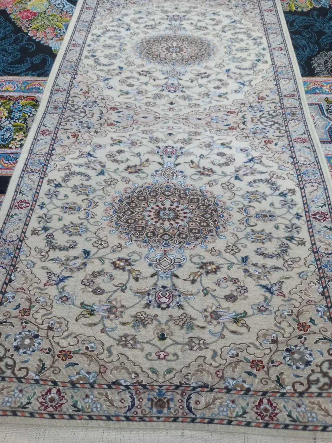 فرش دست باف،گلیم.گبه|فرش|اردستان, |دیوار